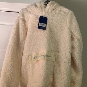Champion Hoodie Sherpa Teddy: Women’s Medium Cream Pocket Pull Over NWT